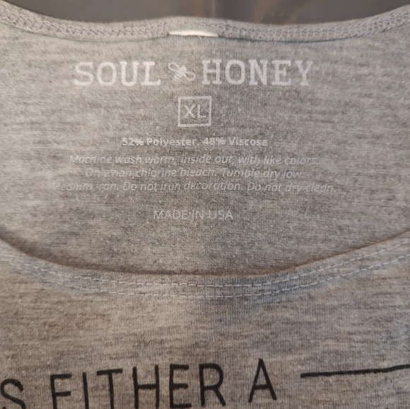 EUC loose fitting tank - Picture 5 of 7